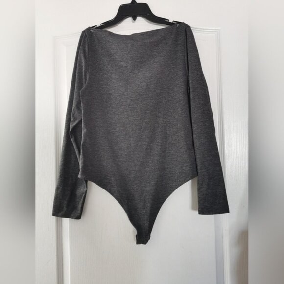 Aritzia Contour Whitney bodysuit Gray colour size XL - Picture 5 of 13